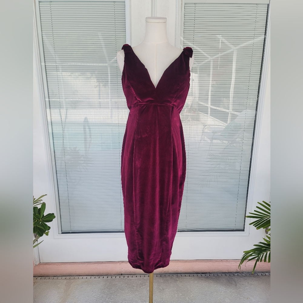 Pinup Couture Laura Byrnes Red Velvet Gilda Pencil Dress